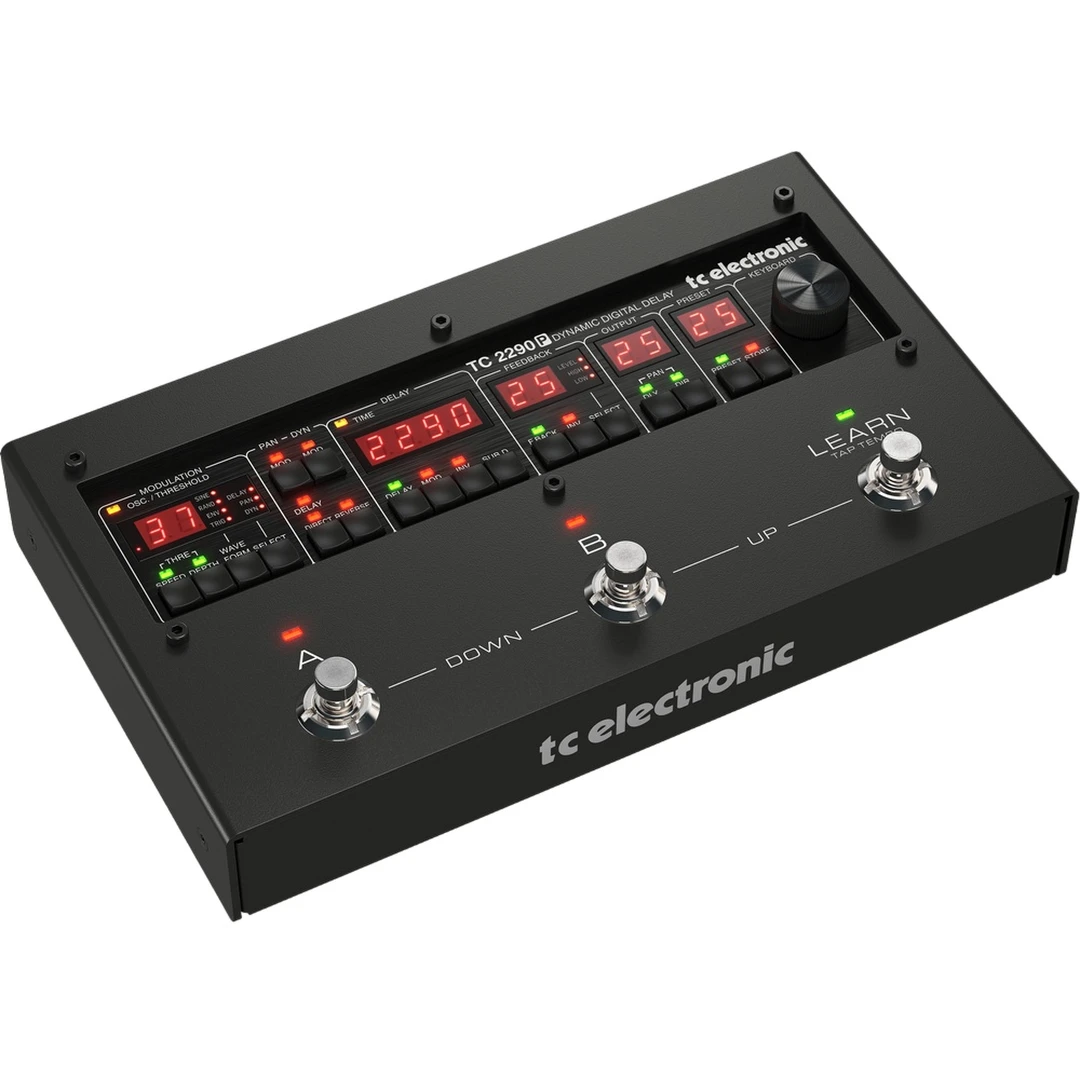 Процессор эффектов TC Electronic 2290 P Dynamic Digital Delay